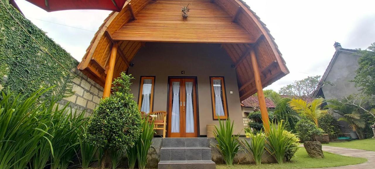 D'Lebah Homestay Nusa Penida Buitenkant foto