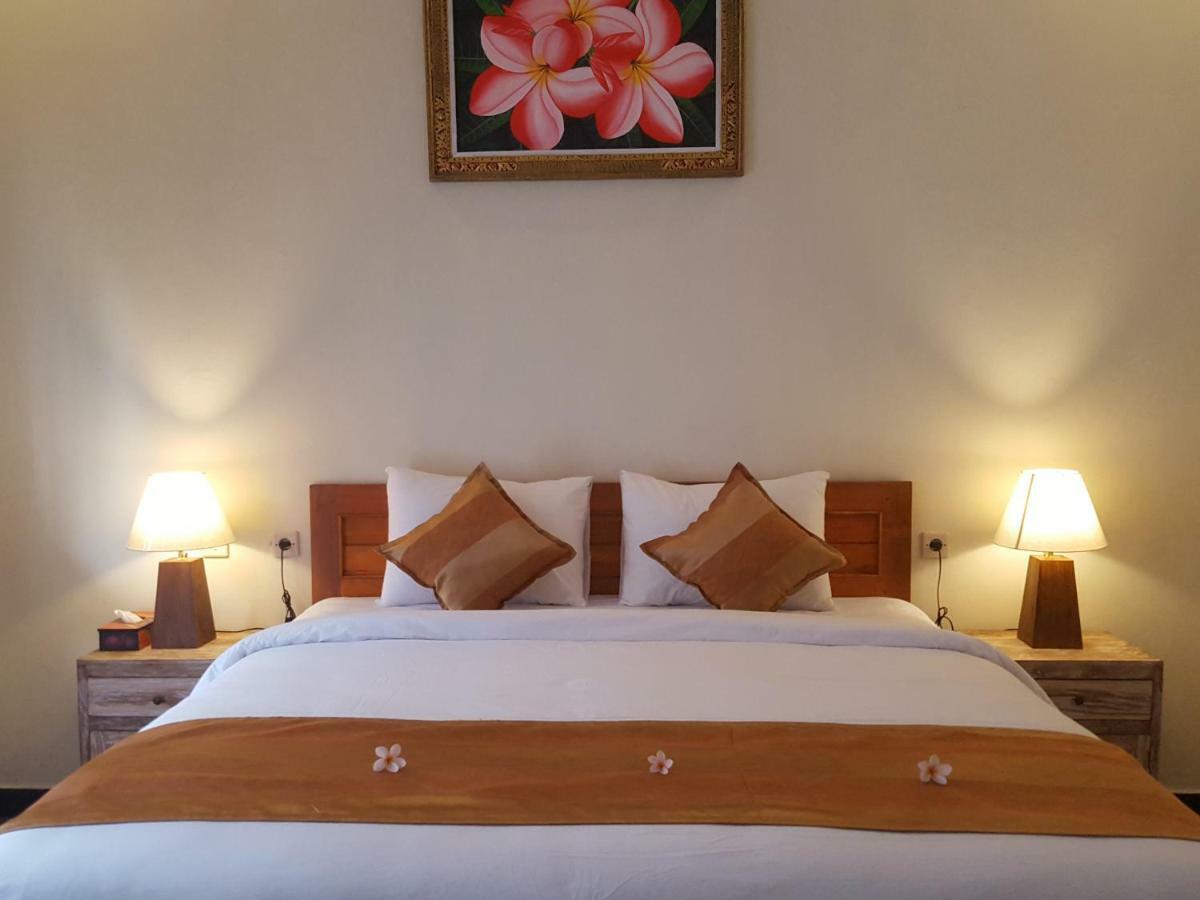 D'Lebah Homestay Nusa Penida Buitenkant foto